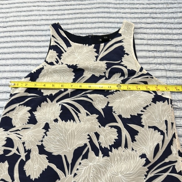 Club Monaco Quynh Blue Floral Asymmetrical Dress Size 2 Sleeveless - Picture 10 of 16